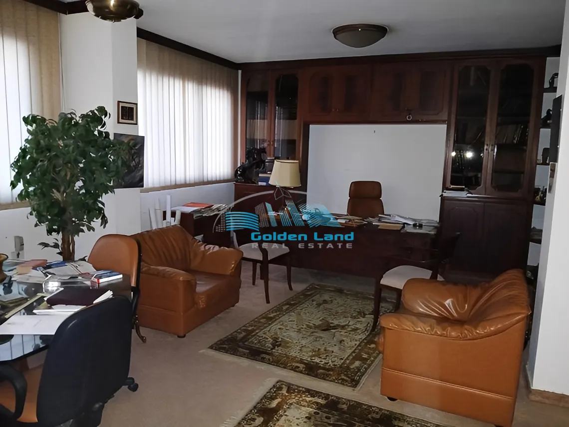 Office for rent in Jdeideh