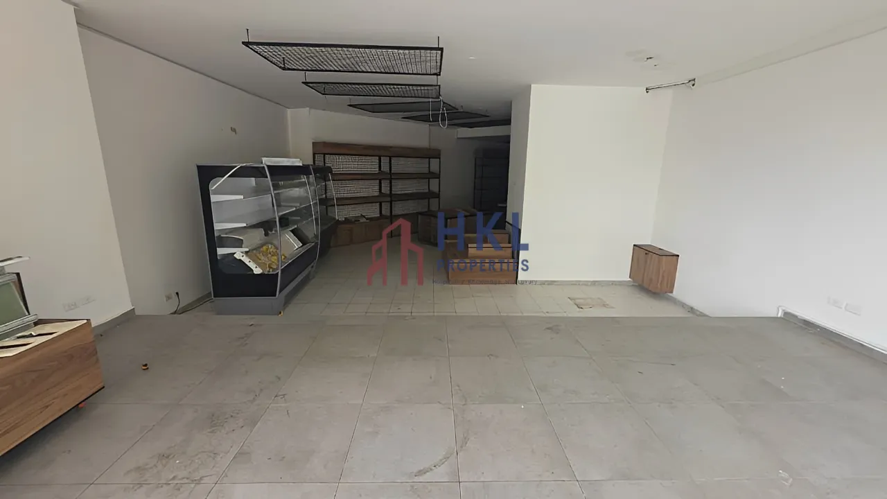 Shop for rent in Achrafieh