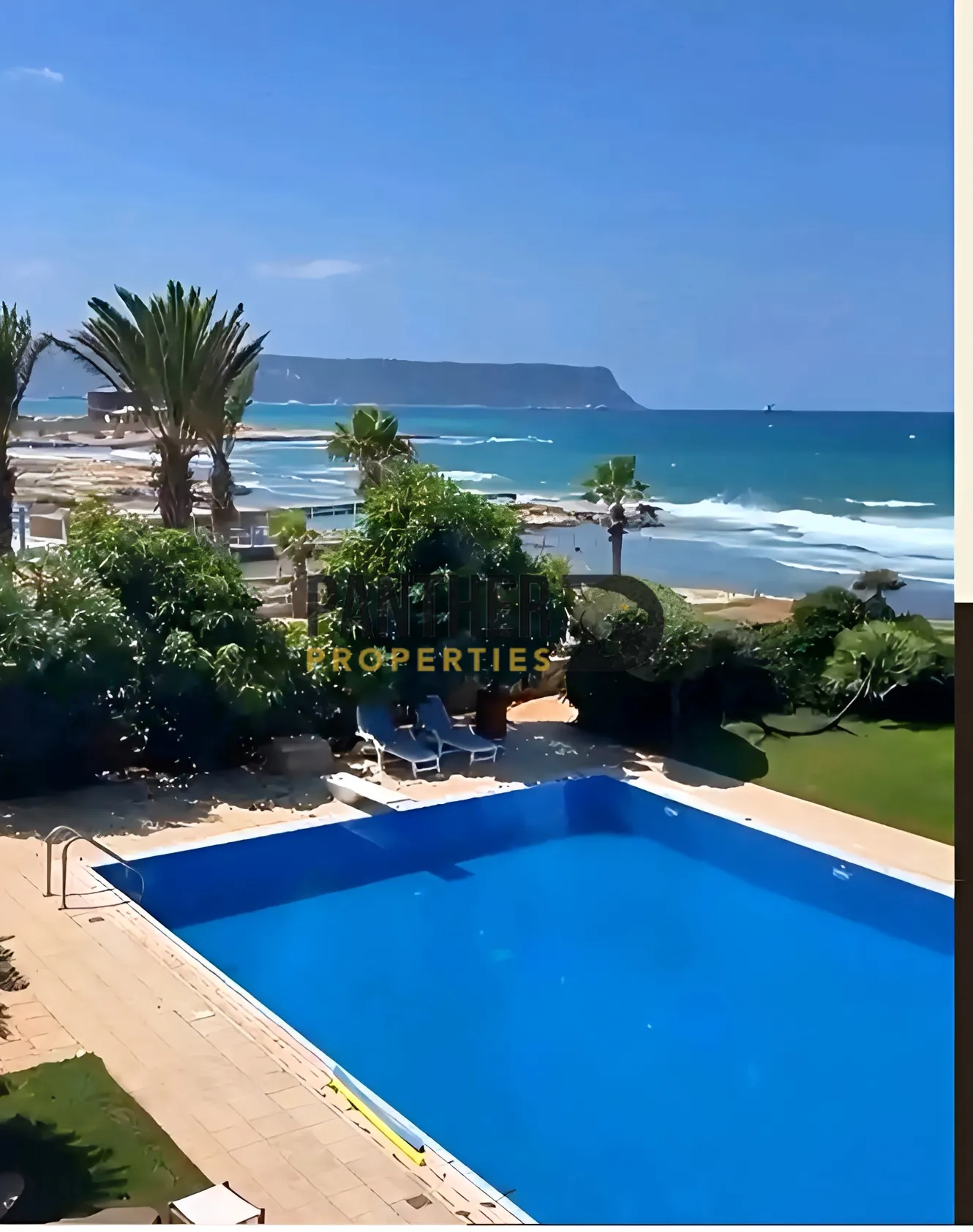 Villa for sale in Anfeh