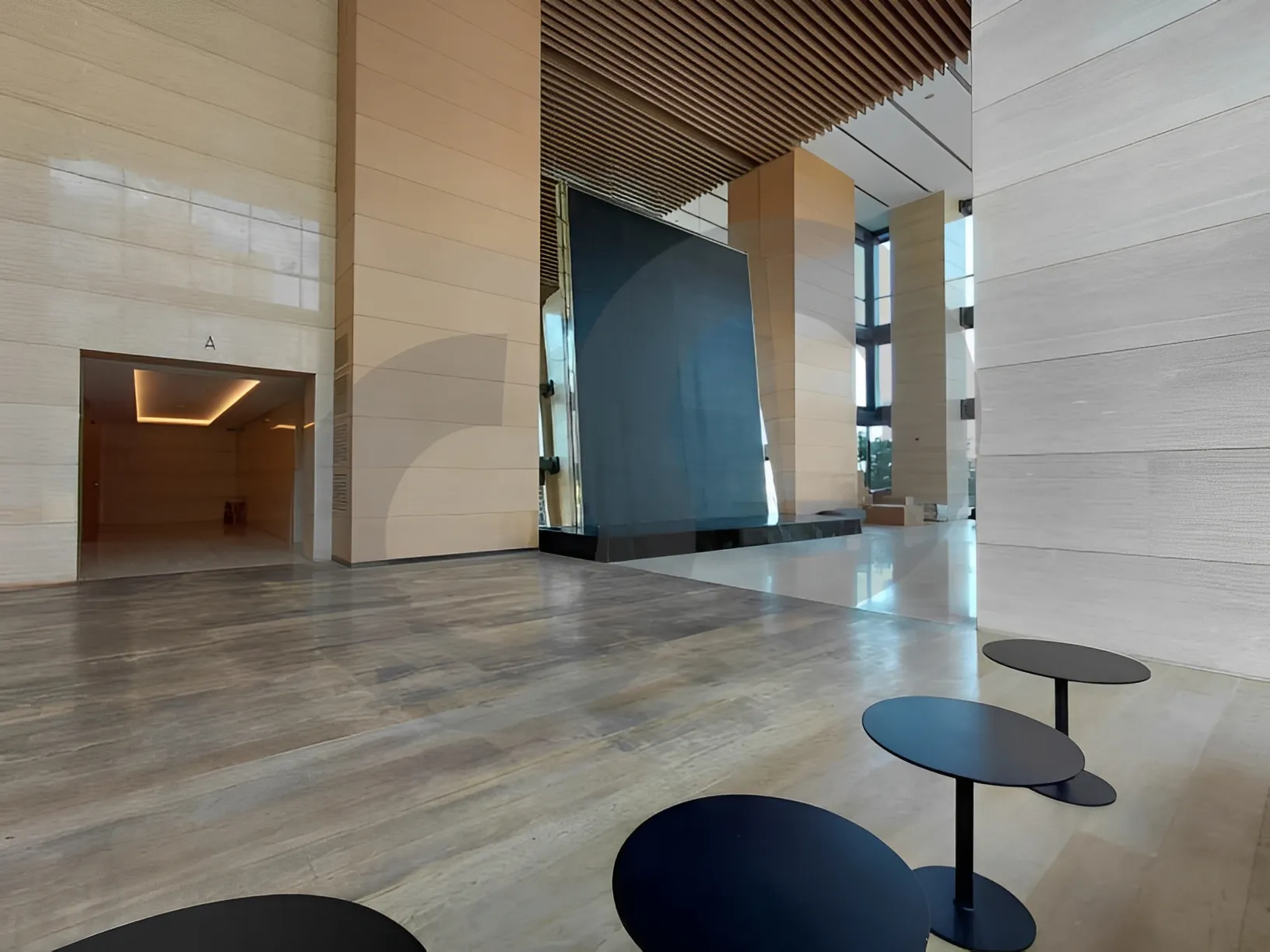 Office for rent in Dekwaneh