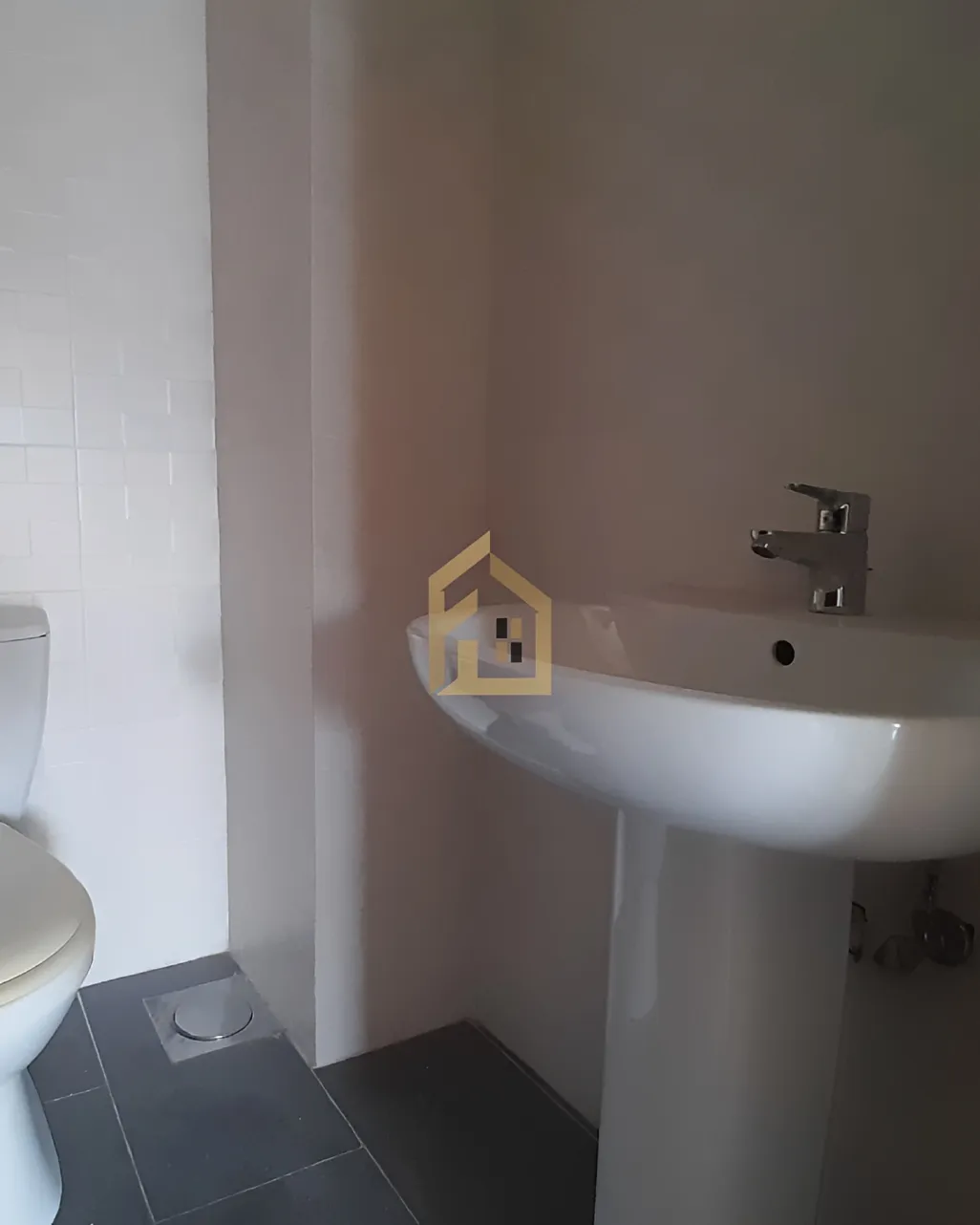 Apartment for sale in Sarba, Lebanon - 5 bed, 5 bath