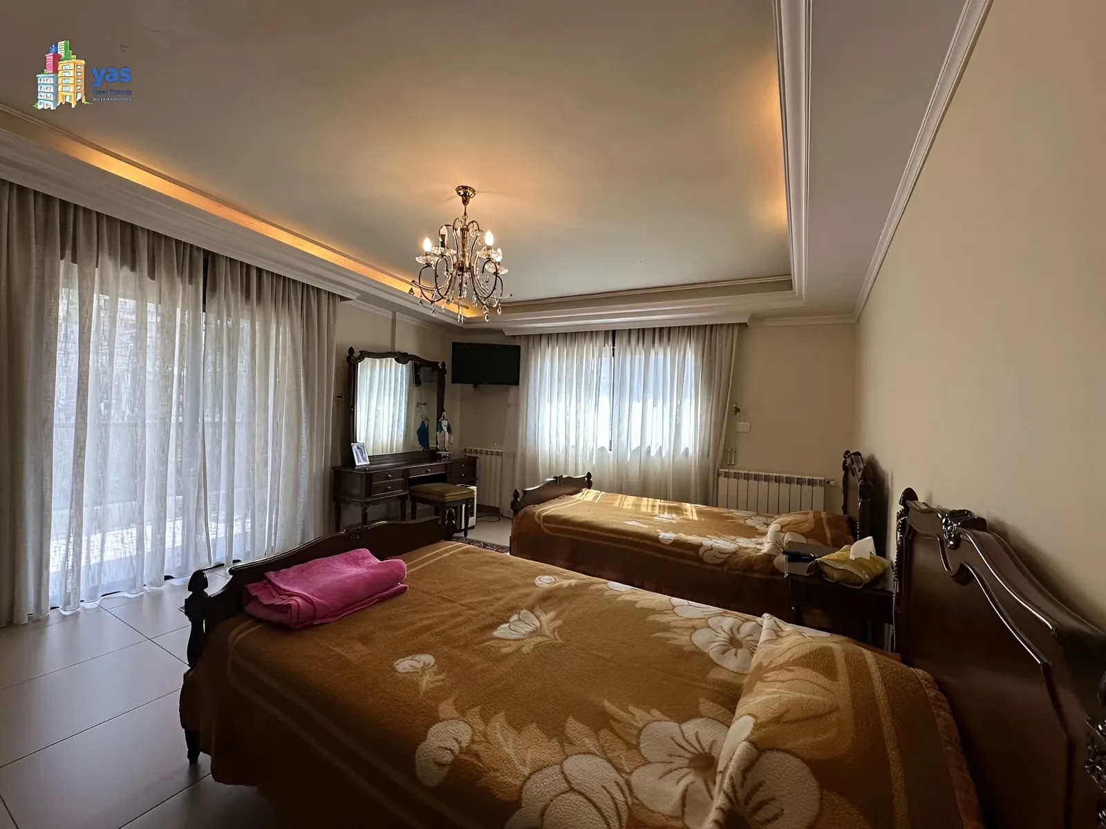 Apartment for Sale in Chnanir - 3 bed, 5 bath