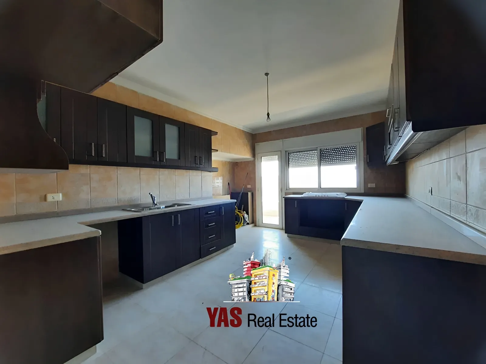 Apartment for Sale in Adonis