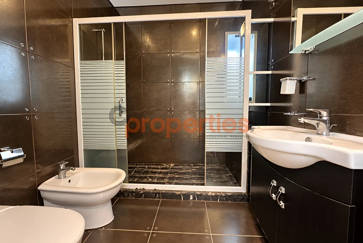 Apartment for Rent in Raoucheh