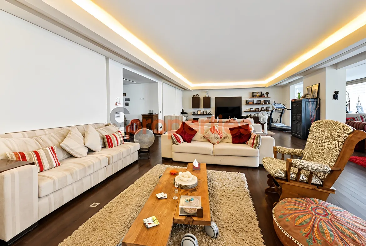 Apartment for Sale in Jnah - 4 bed, 4 bath