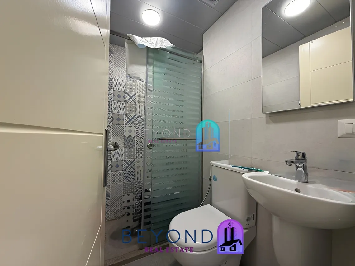 Apartment for sale in Mar Elias St، Bayrut, Lebanon