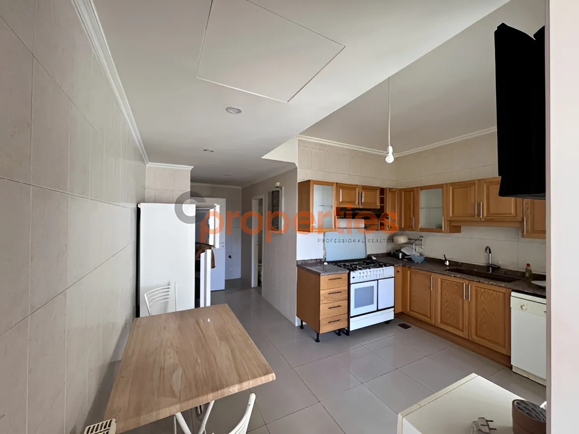 Apartment for Rent in Mar Roukouz - 4 bed, 4 bath