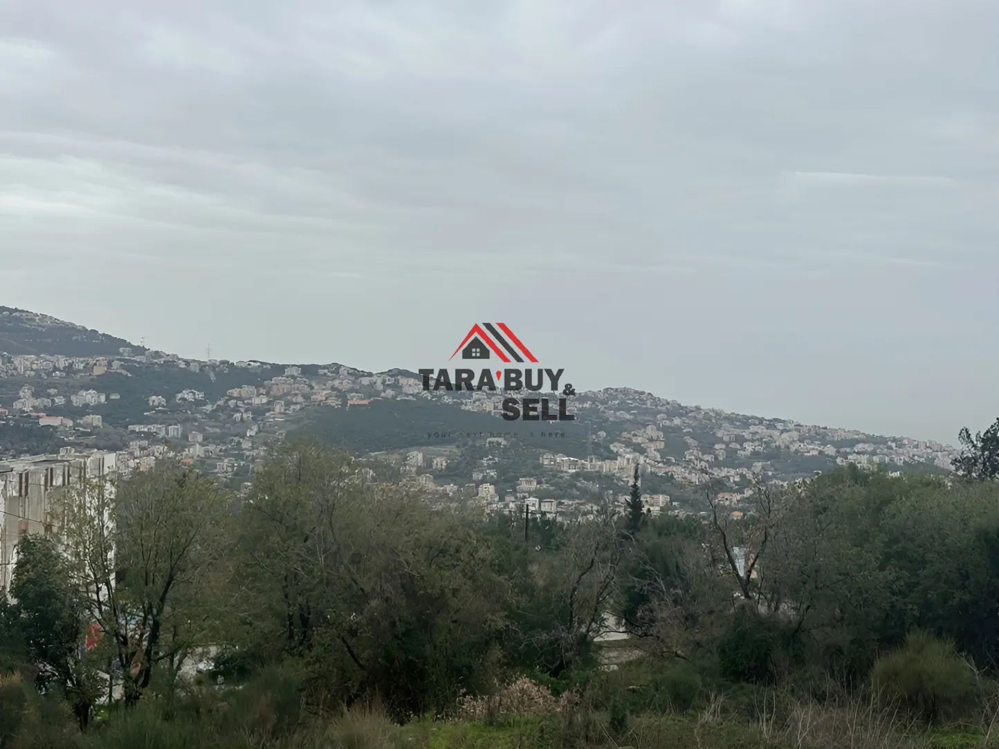 Apartment for sale in Ballouneh, Lebanon - 2 bed, 2 bath