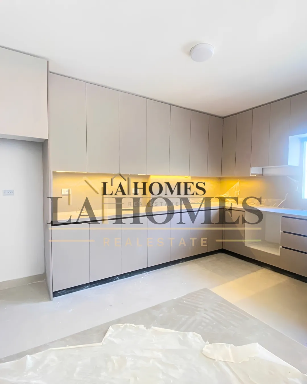 Apartment for sale in Mar Takla