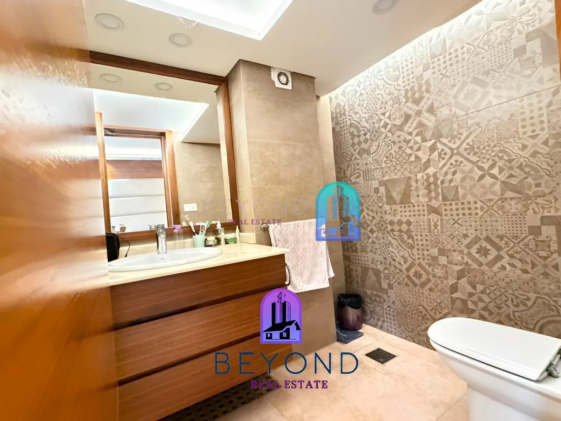 Apartment for rent in Ras Al Naba'a, Beirut, Lebanon