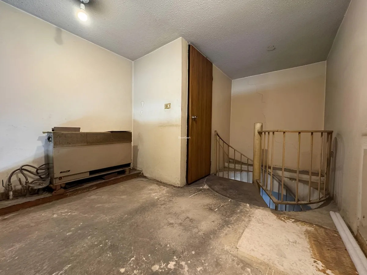Shop for rent in Antelias