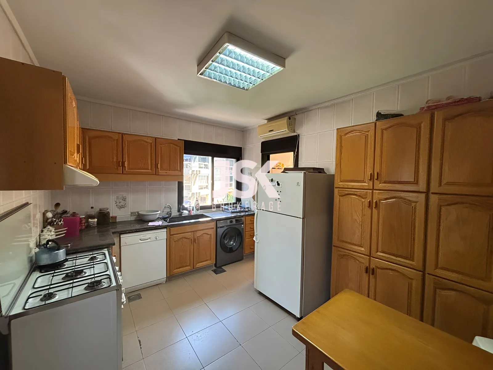 Apartment for Sale in Beit El Chaar