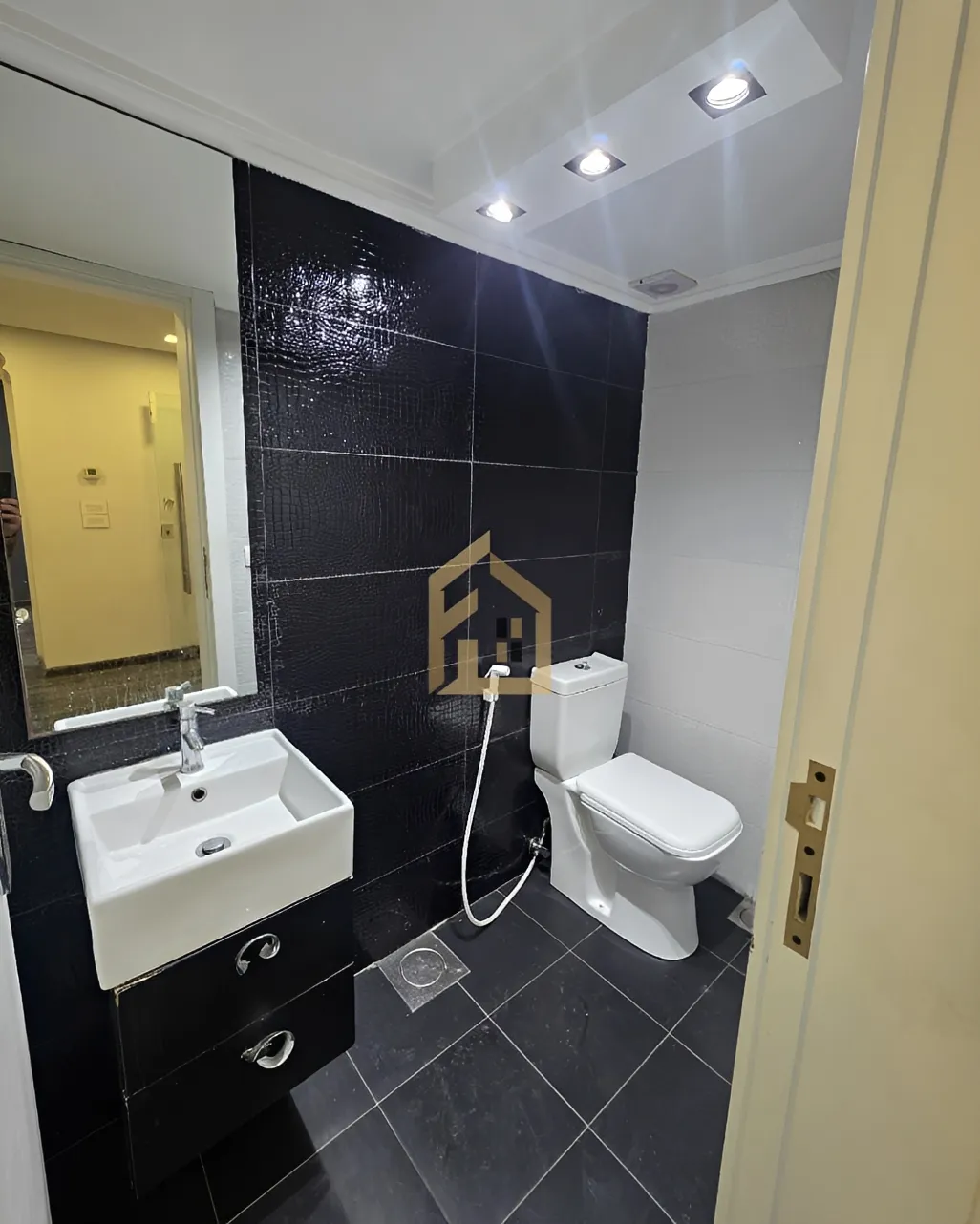 Office for rent in Zalqa, Lebanon