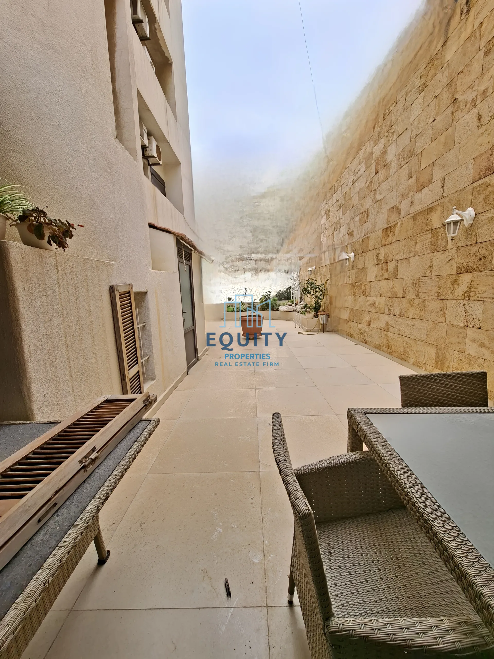 Apartment for Rent in Kfaryassine