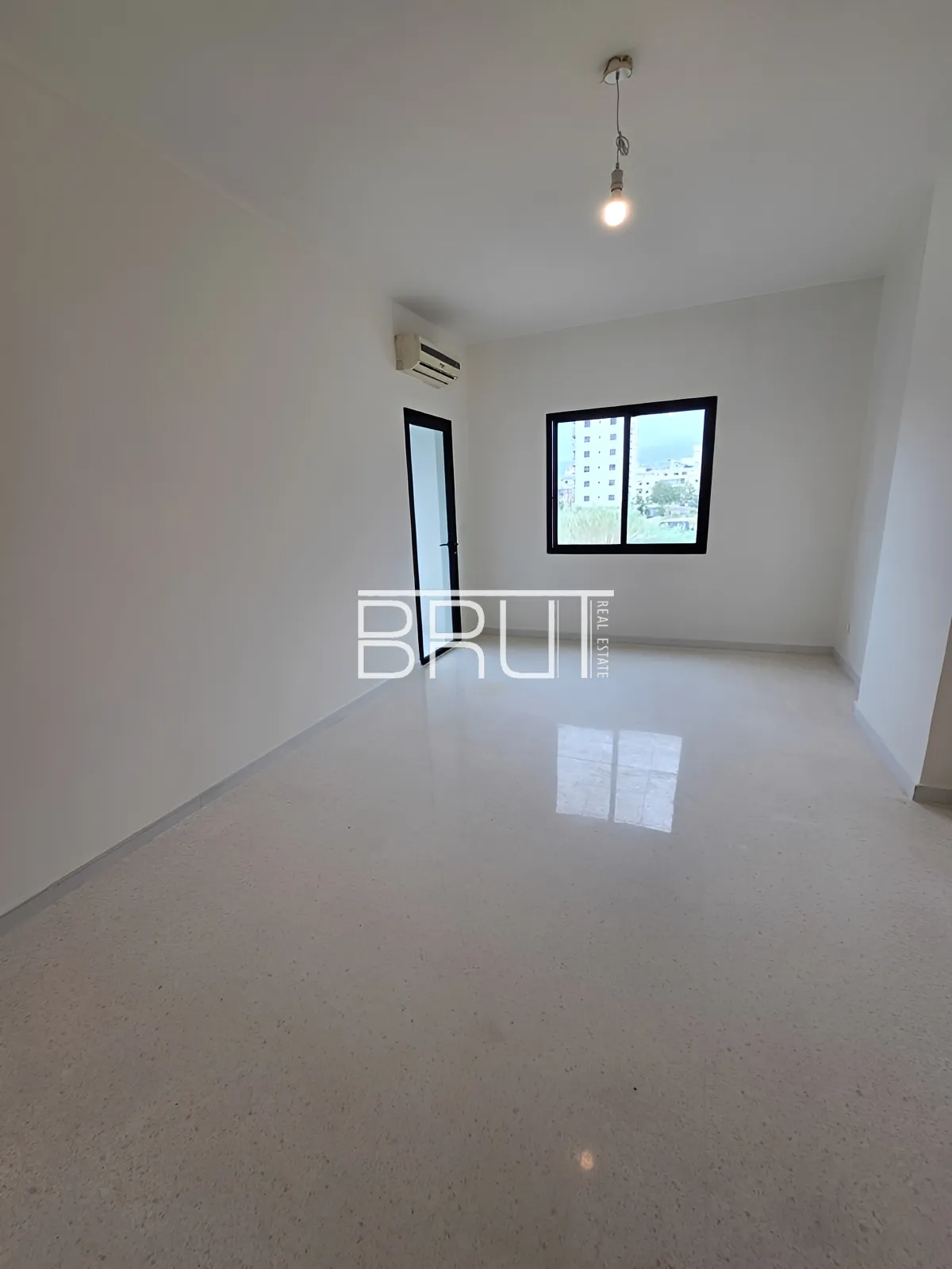 Apartment for Rent in Kaslik