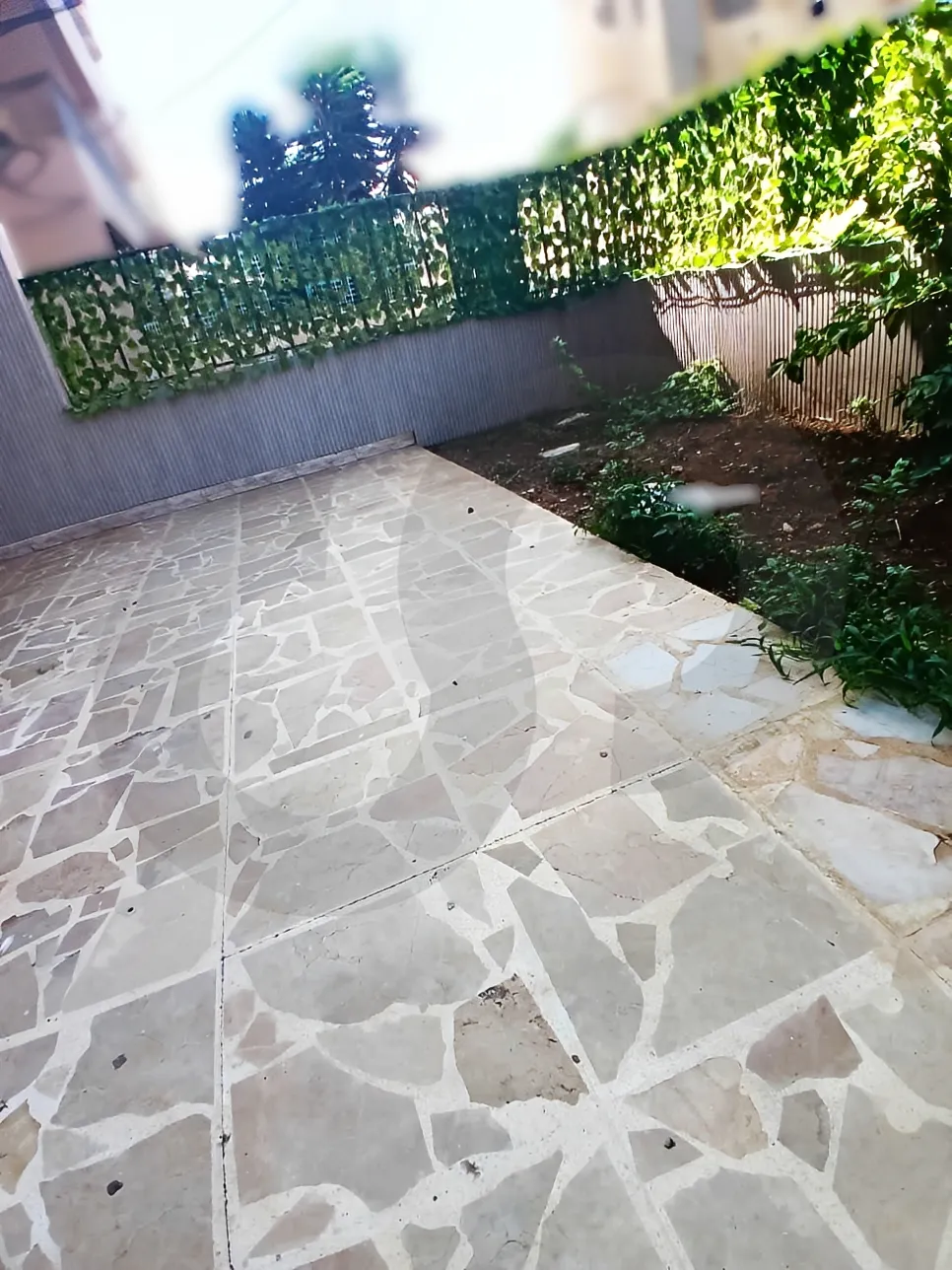 Apartment for Sale in Ras Maska