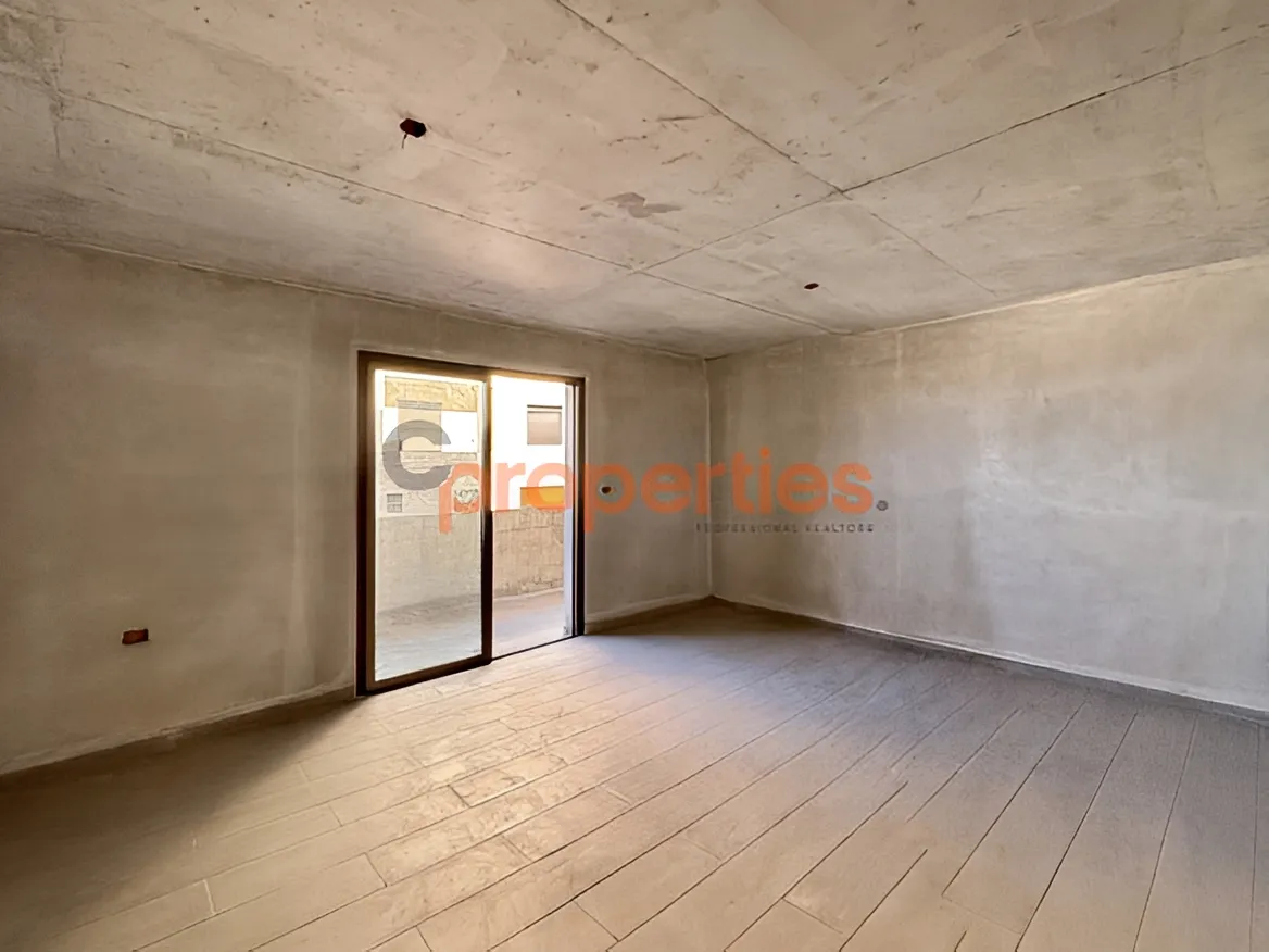 Apartment for Sale in Broummana - 3 bed, 4 bath