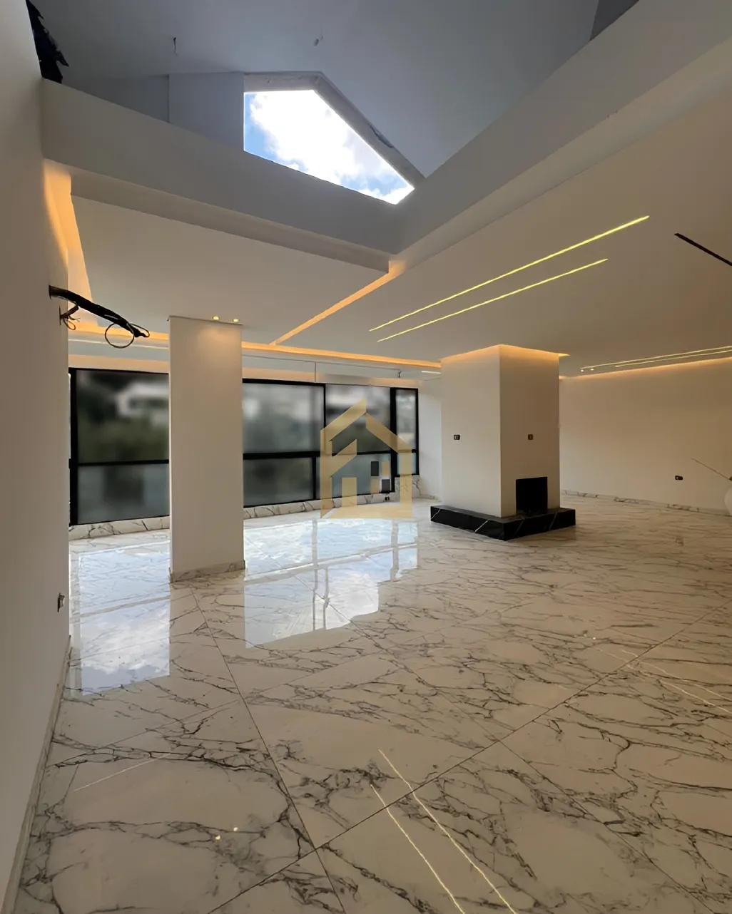 Duplex for sale in Baabdat, Lebanon - 2 bed, 4 bath