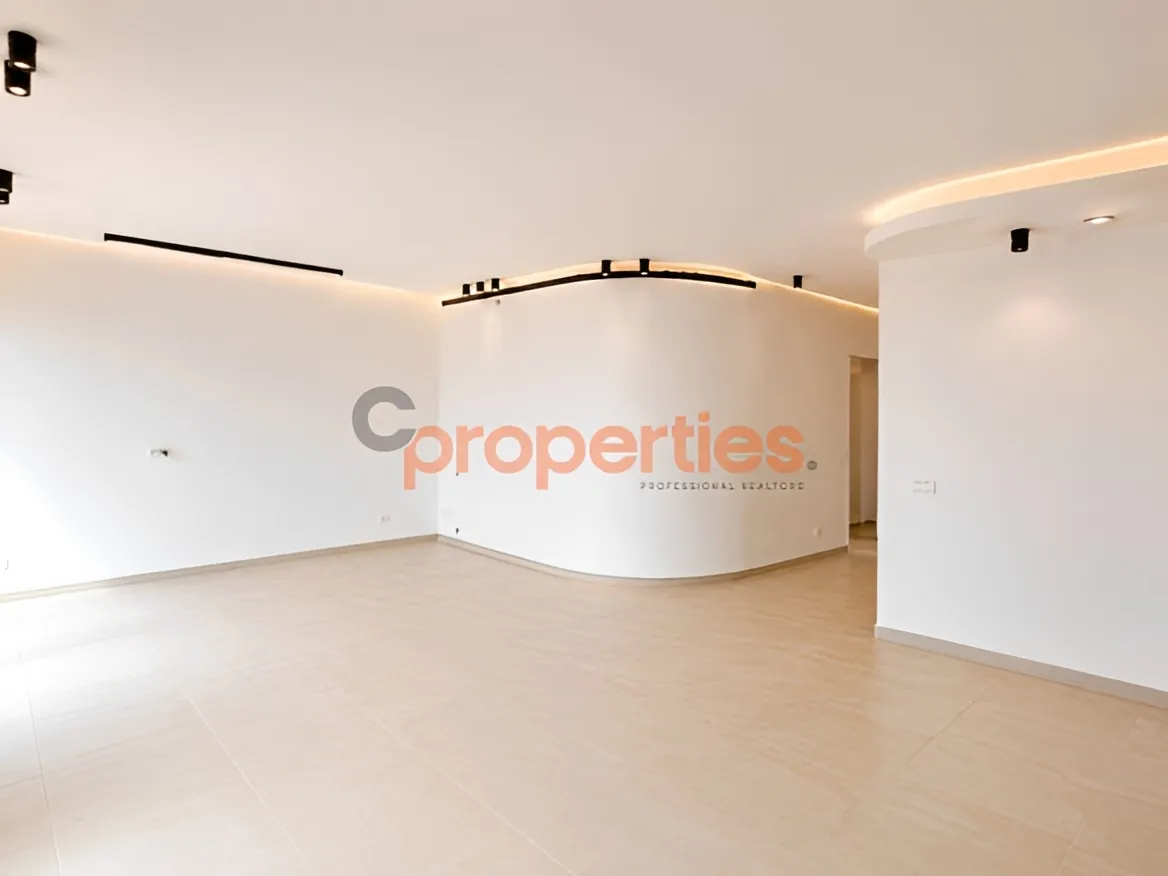 Apartment for Sale in Achrafieh - 2 bed, 4 bath