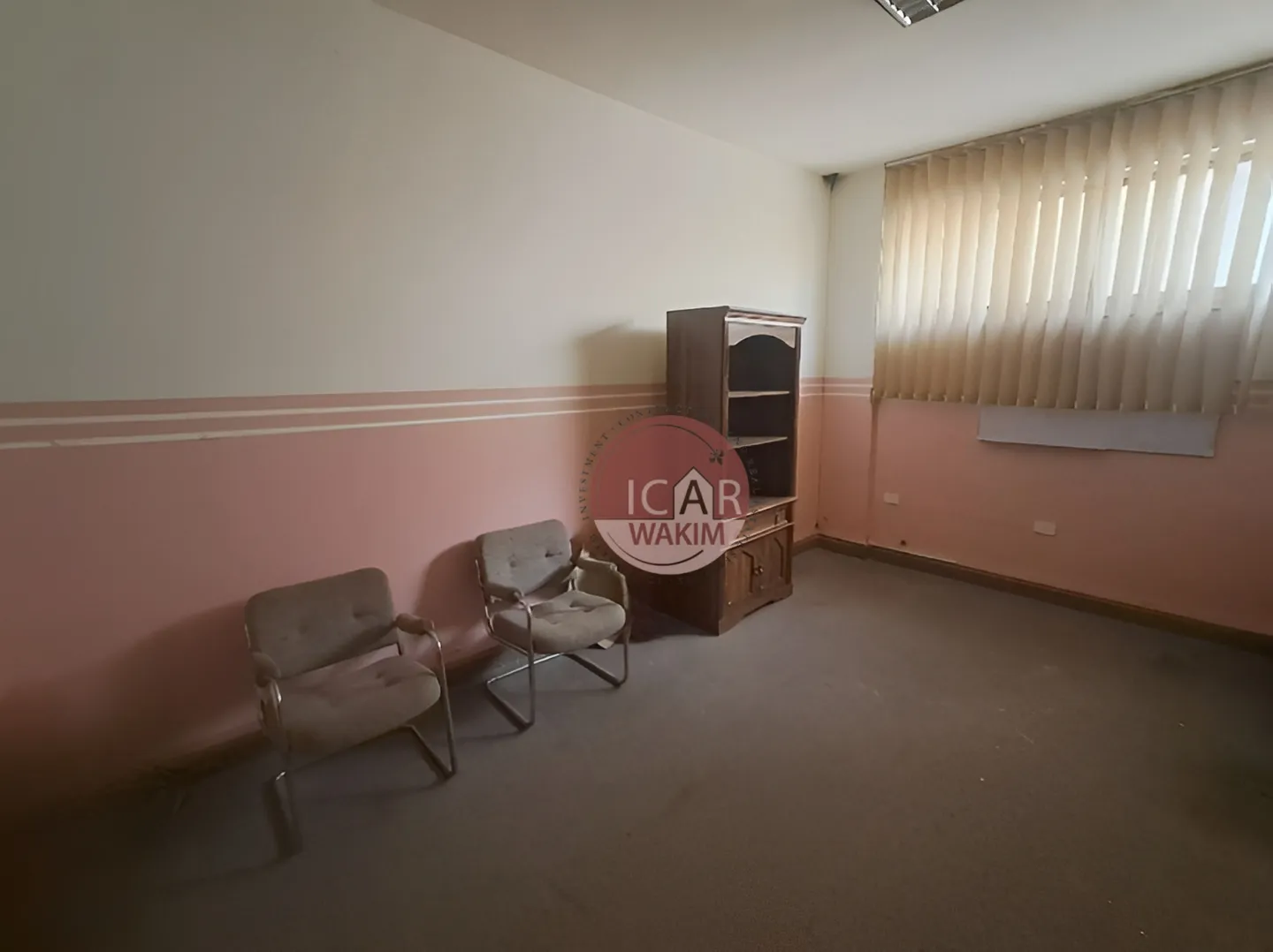 Office for rent in Forn El Chebbak, Lebanon