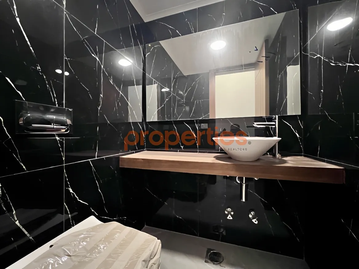 Apartment for Sale in Beit Meri
