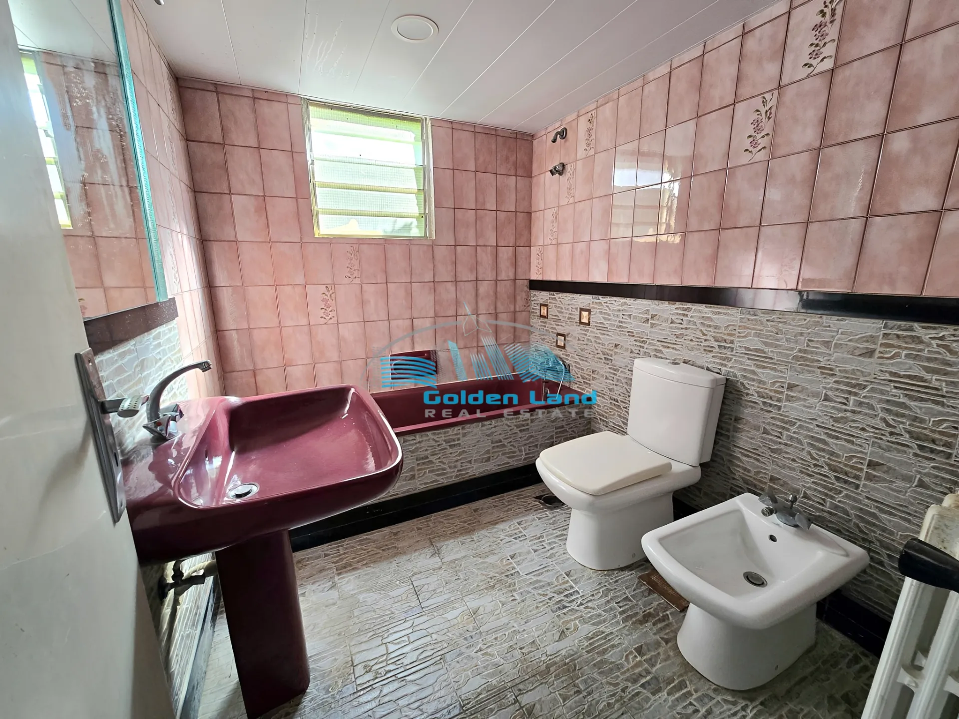 Apartment for Rent in Aaoukar