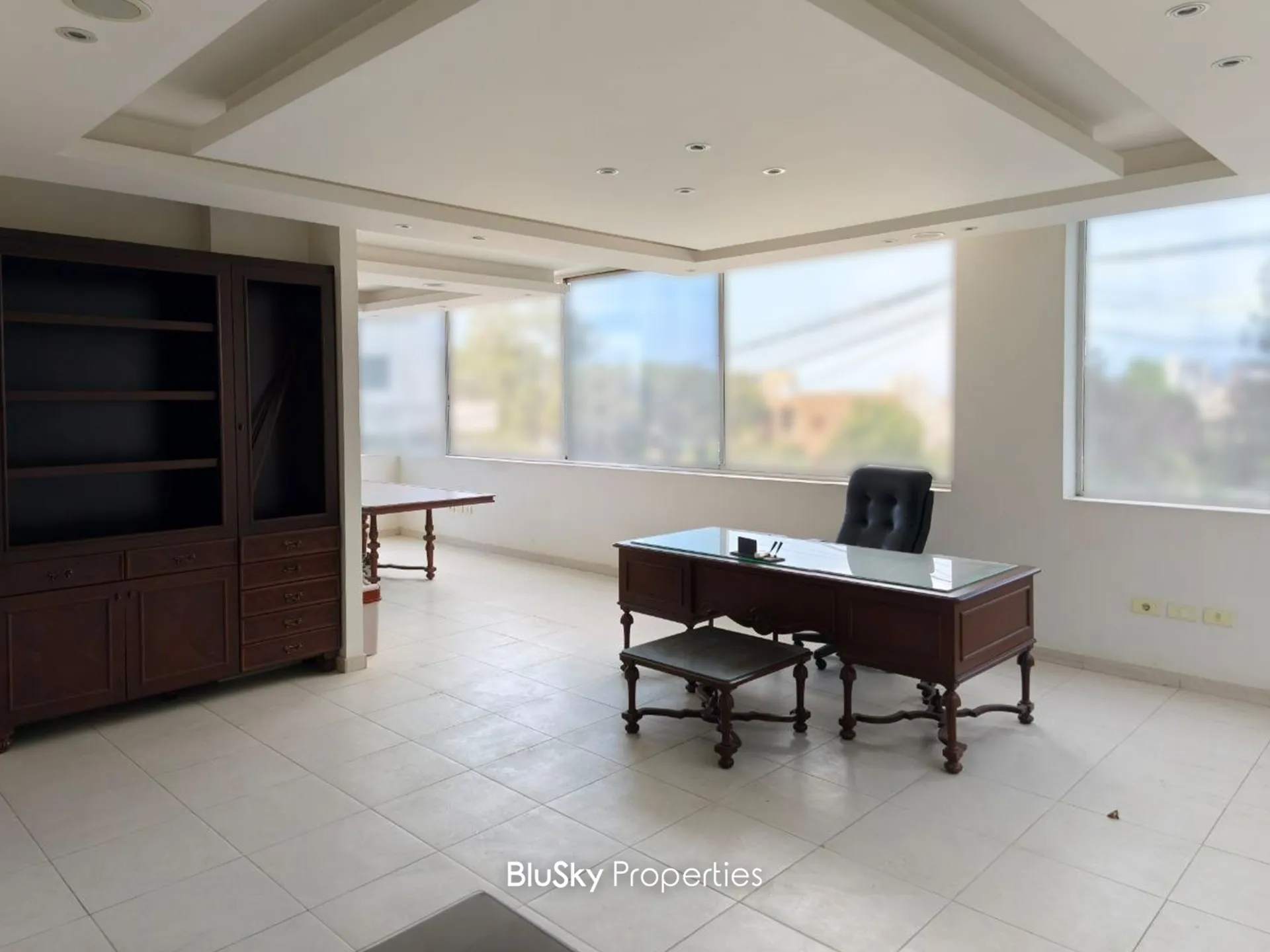 Office for rent in Jdeideh, lebanon