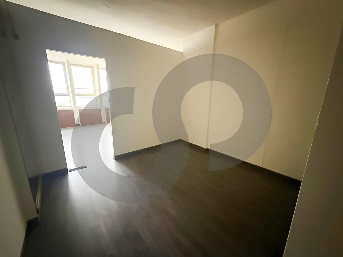 Office for Sale in Nowayri