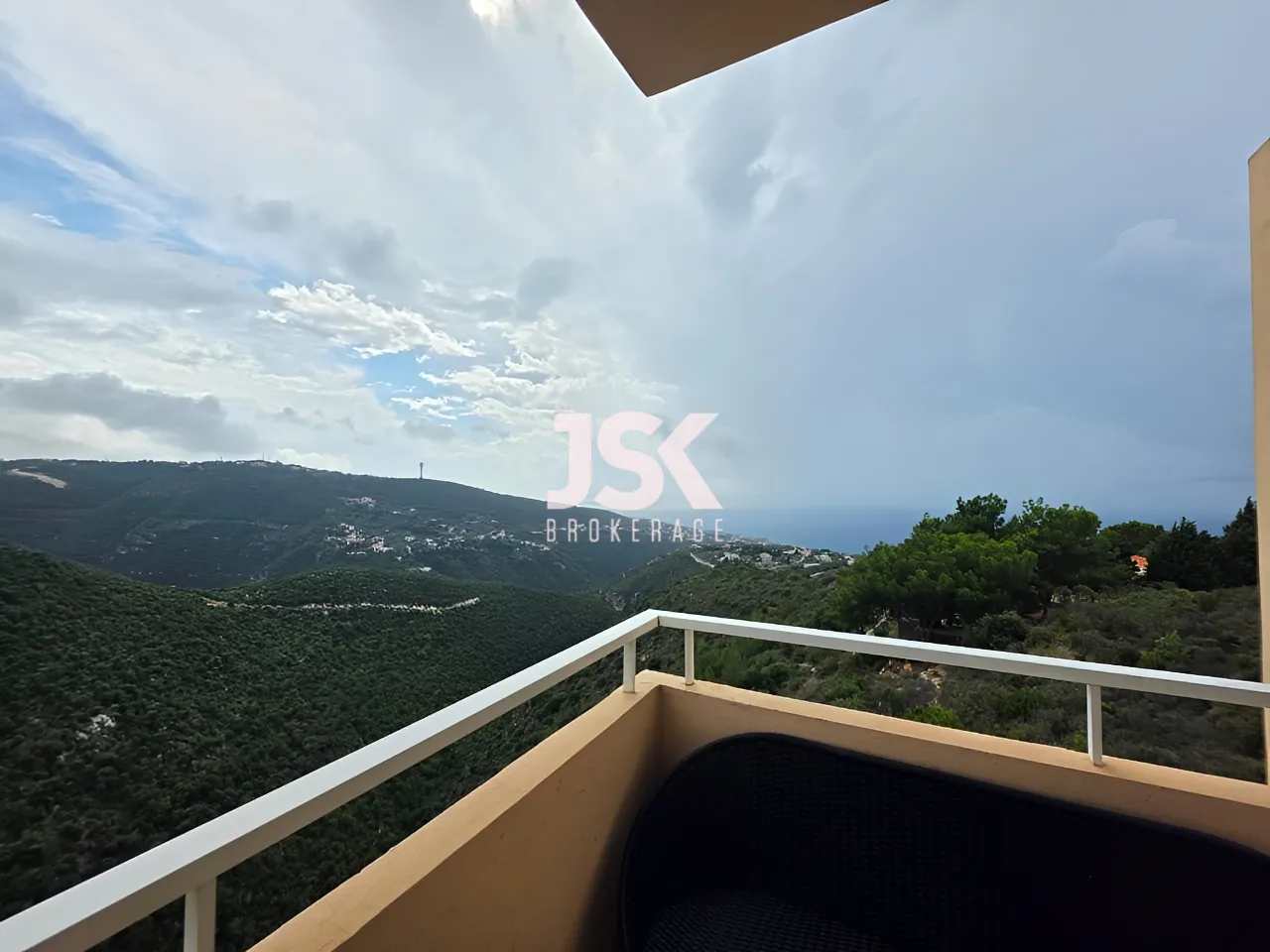 Apartment for Rent in Batroun