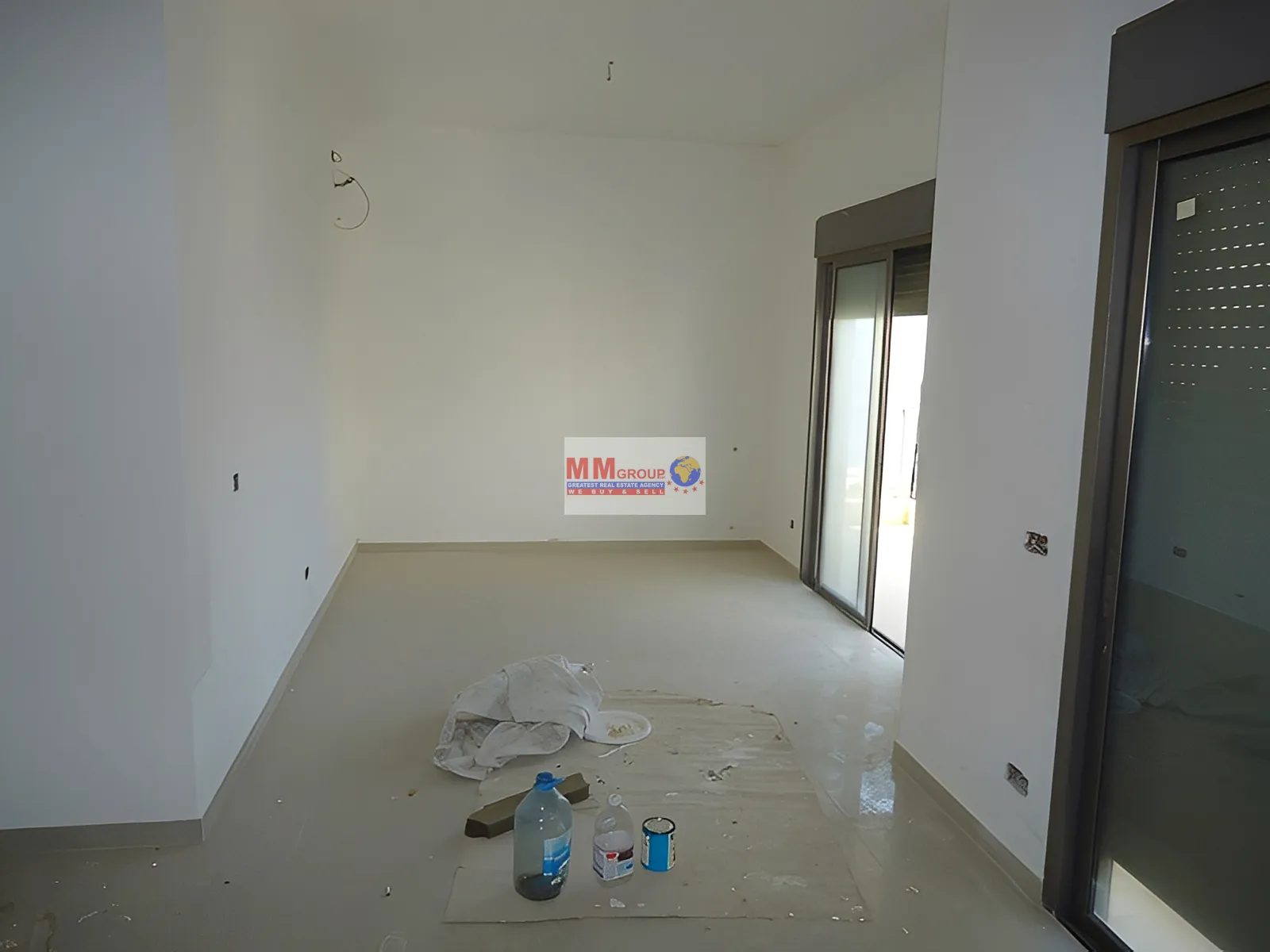 Apartment for Sale in Oyoun - 3 bed, 3 bath