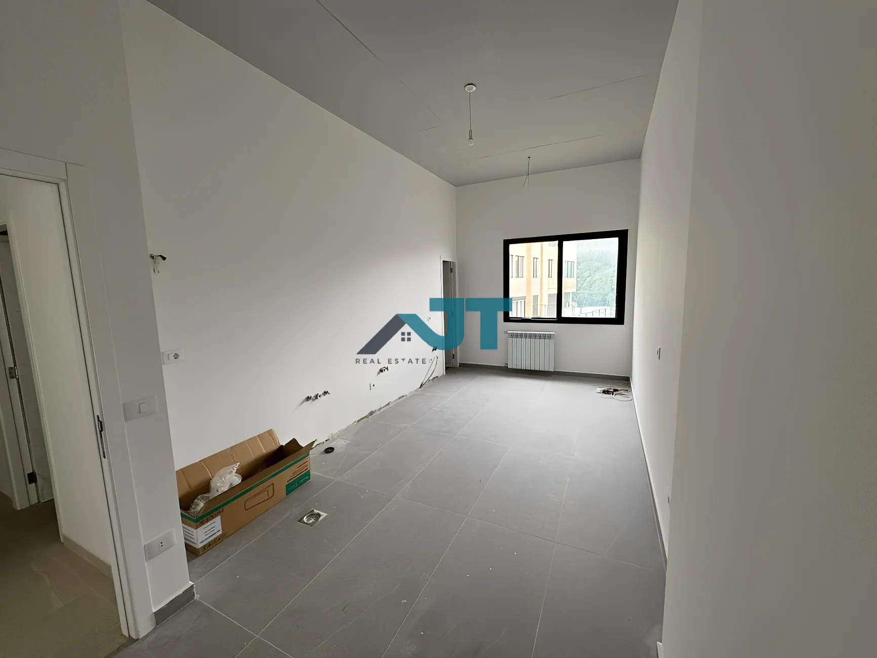 Apartment for Rent in Ain Aar, Lebanon - 3 bed, 4 bath