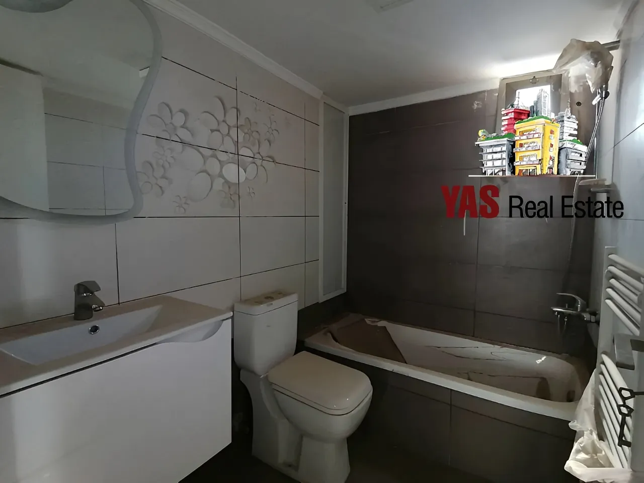 Apartment for Sale in Faytroun - 3 bed, 3 bath