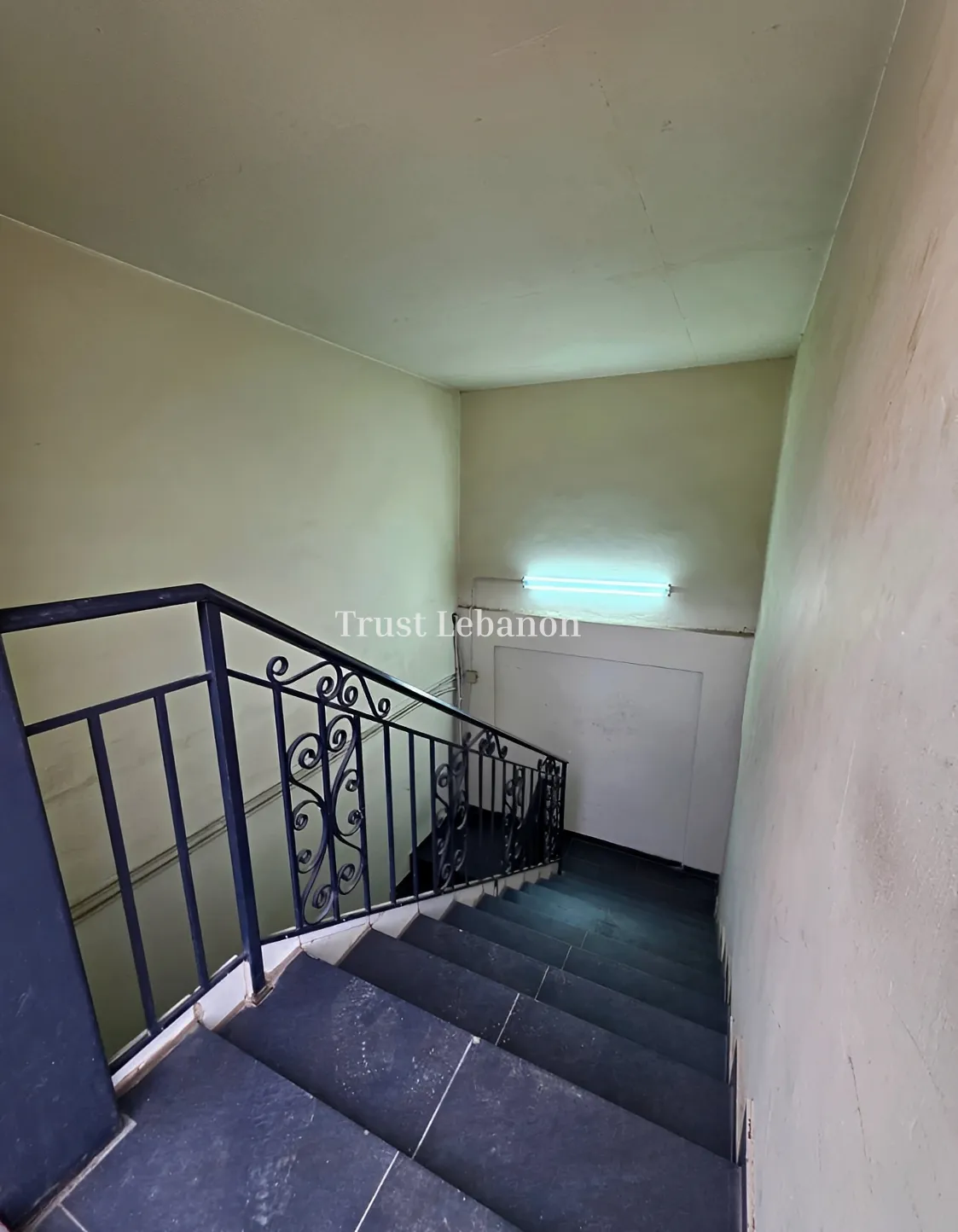 Industrial Unit for sale in Daoura, Lebanon