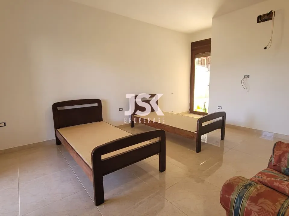 Building for Sale in Zahlé
