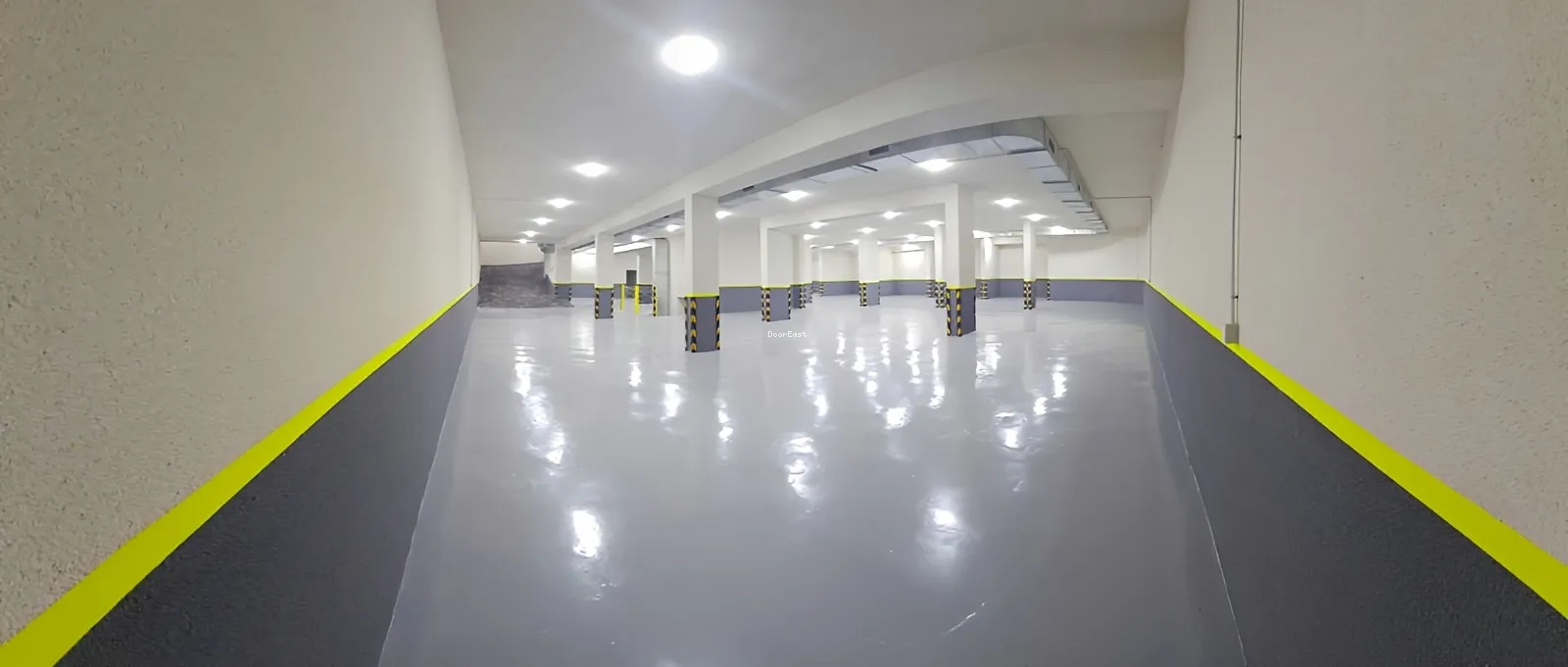 Warehouse for sale in Baabda