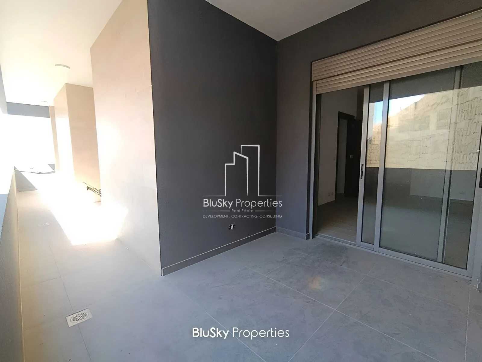 Apartment for Sale in Nahr Ibrahim - 3 bed, 3 bath