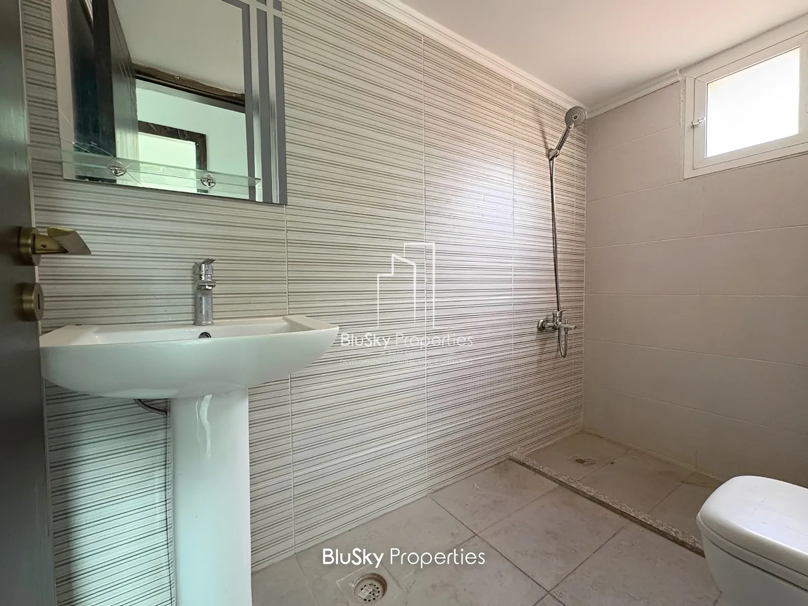 Apartment for Sale in Bsalim