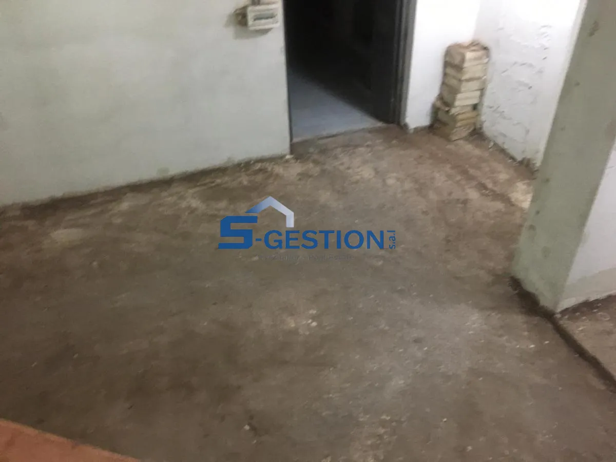 Warehouse for rent in Achrafieh