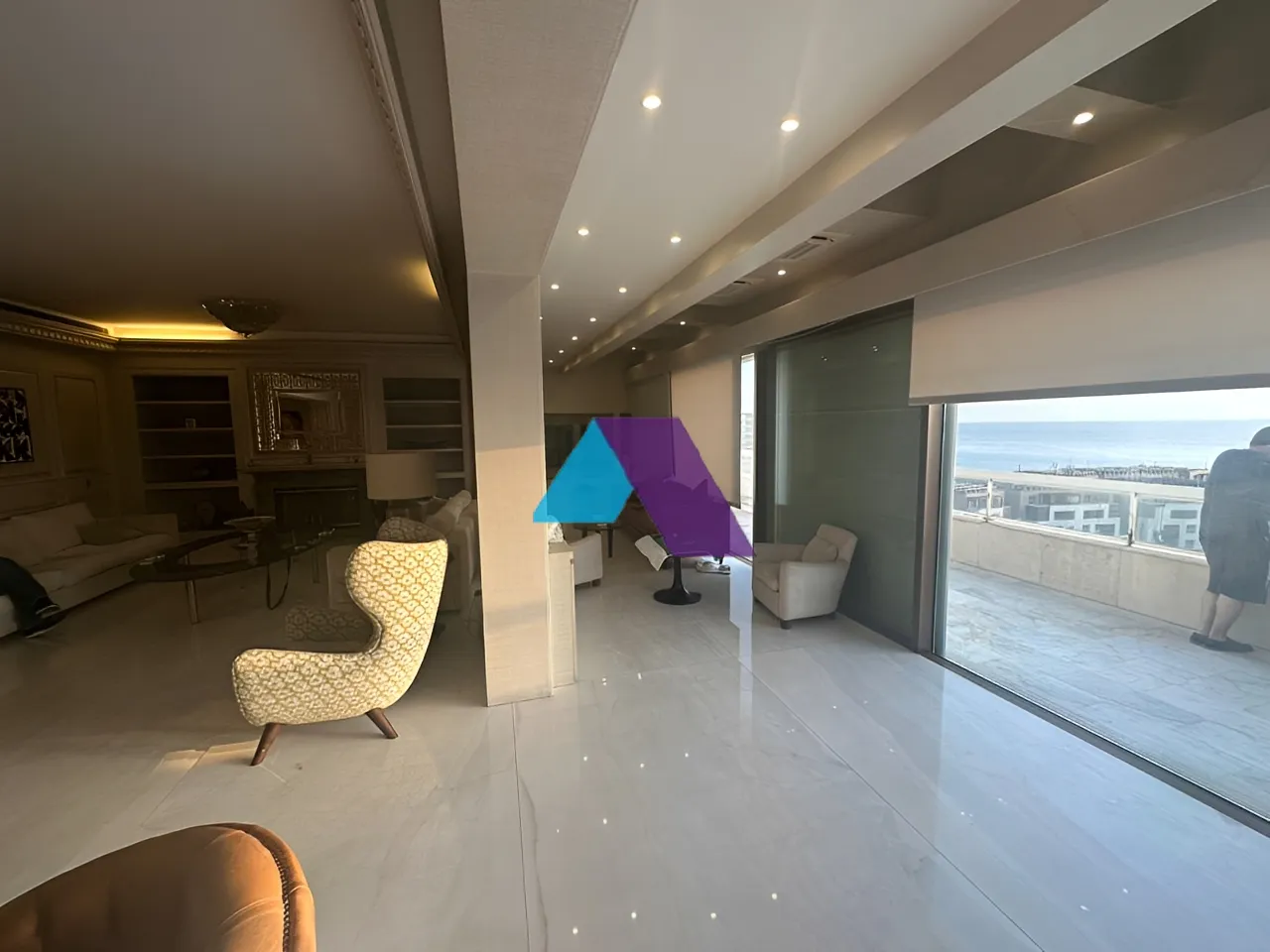 Office for Sale in Mansourieh