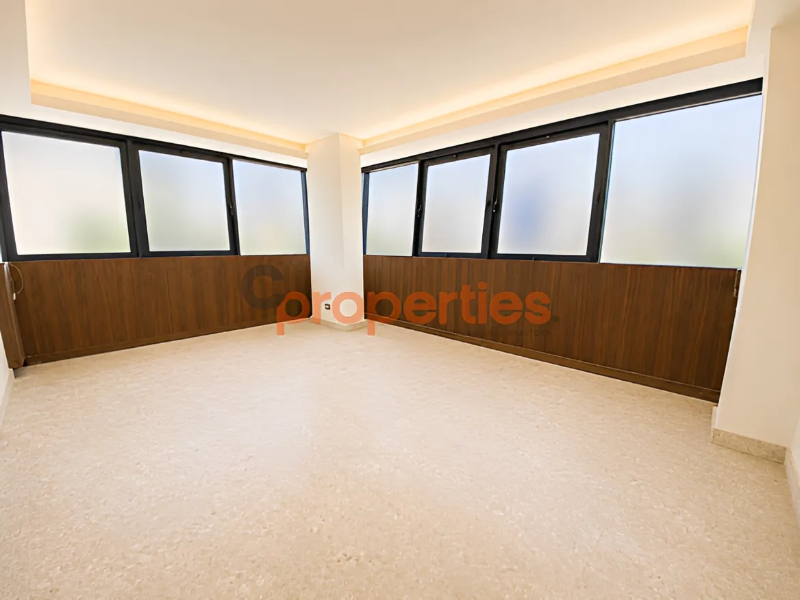 Office for Rent in Zalqa