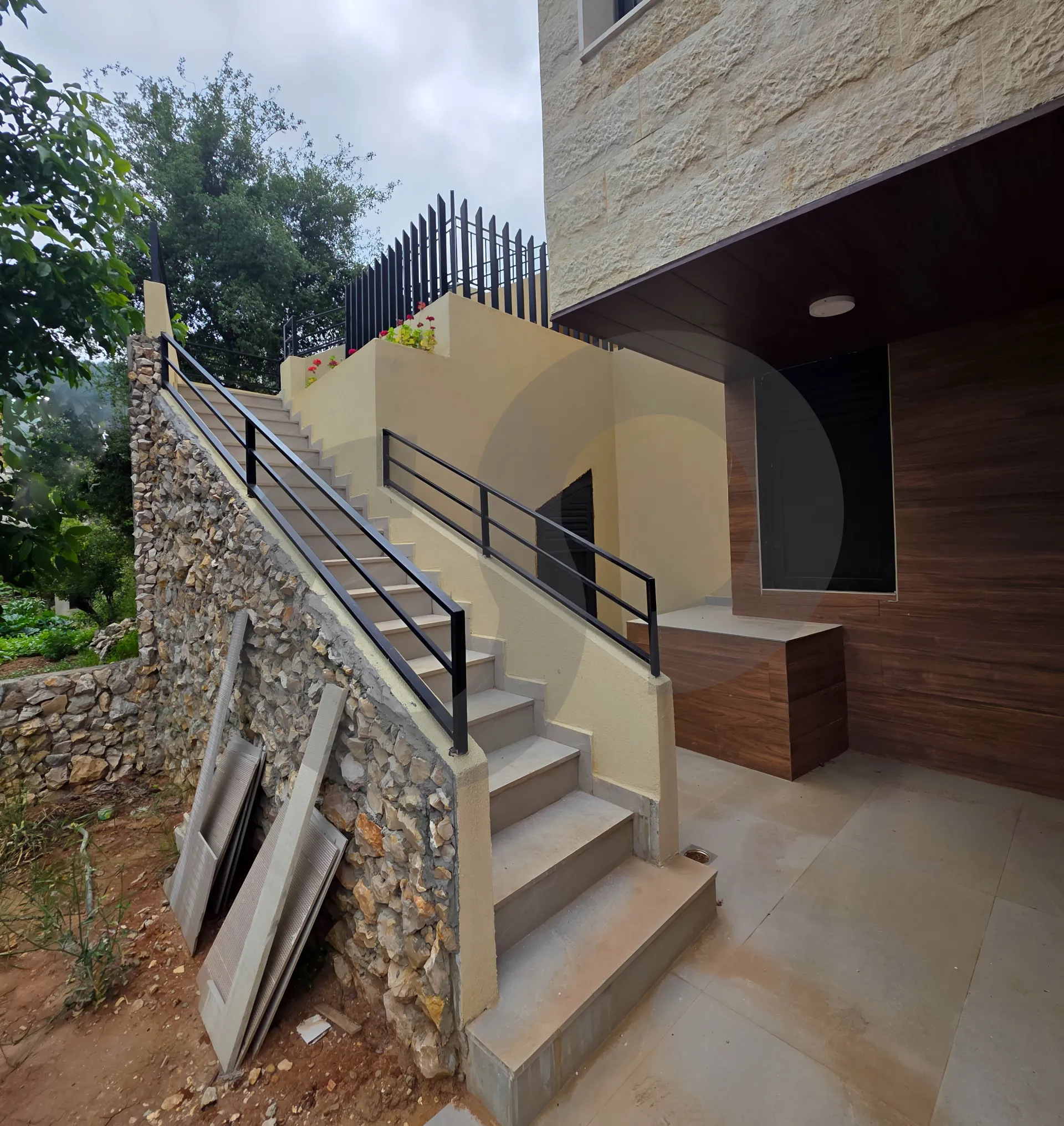 Apartment for Sale in Jouret El Ballout