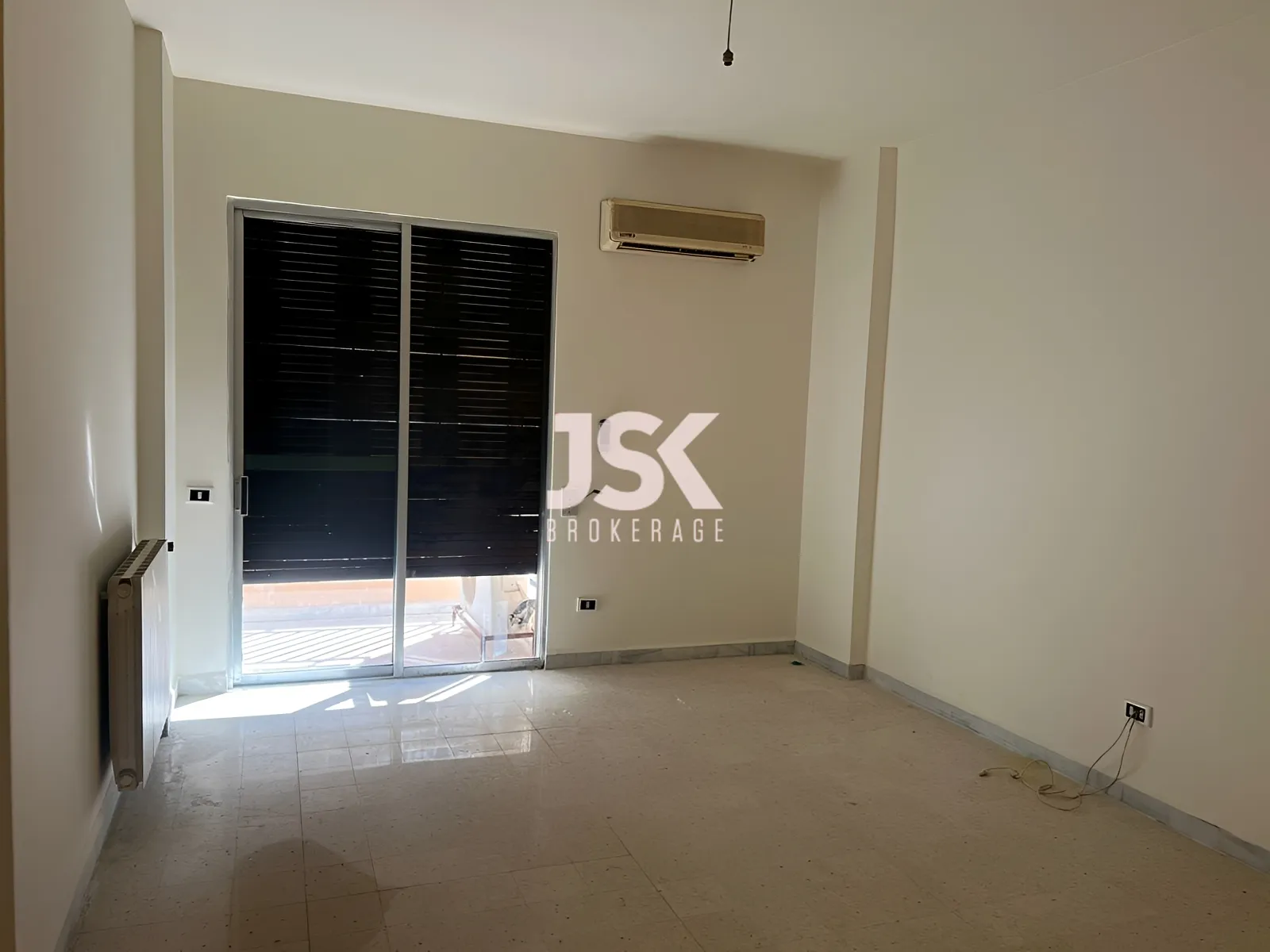 Apartment for Sale in Dawhet Aramoun