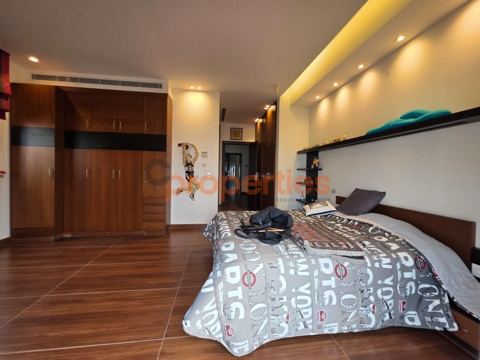 Villa for Rent in Ain Saadeh