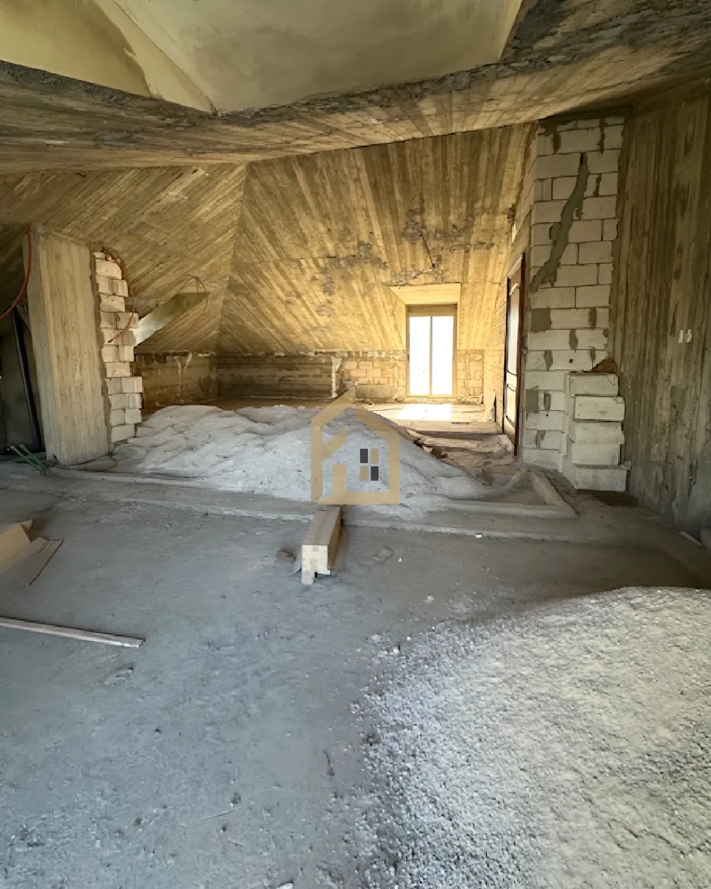 Apartment for sale in Louaizeh, Lebanon