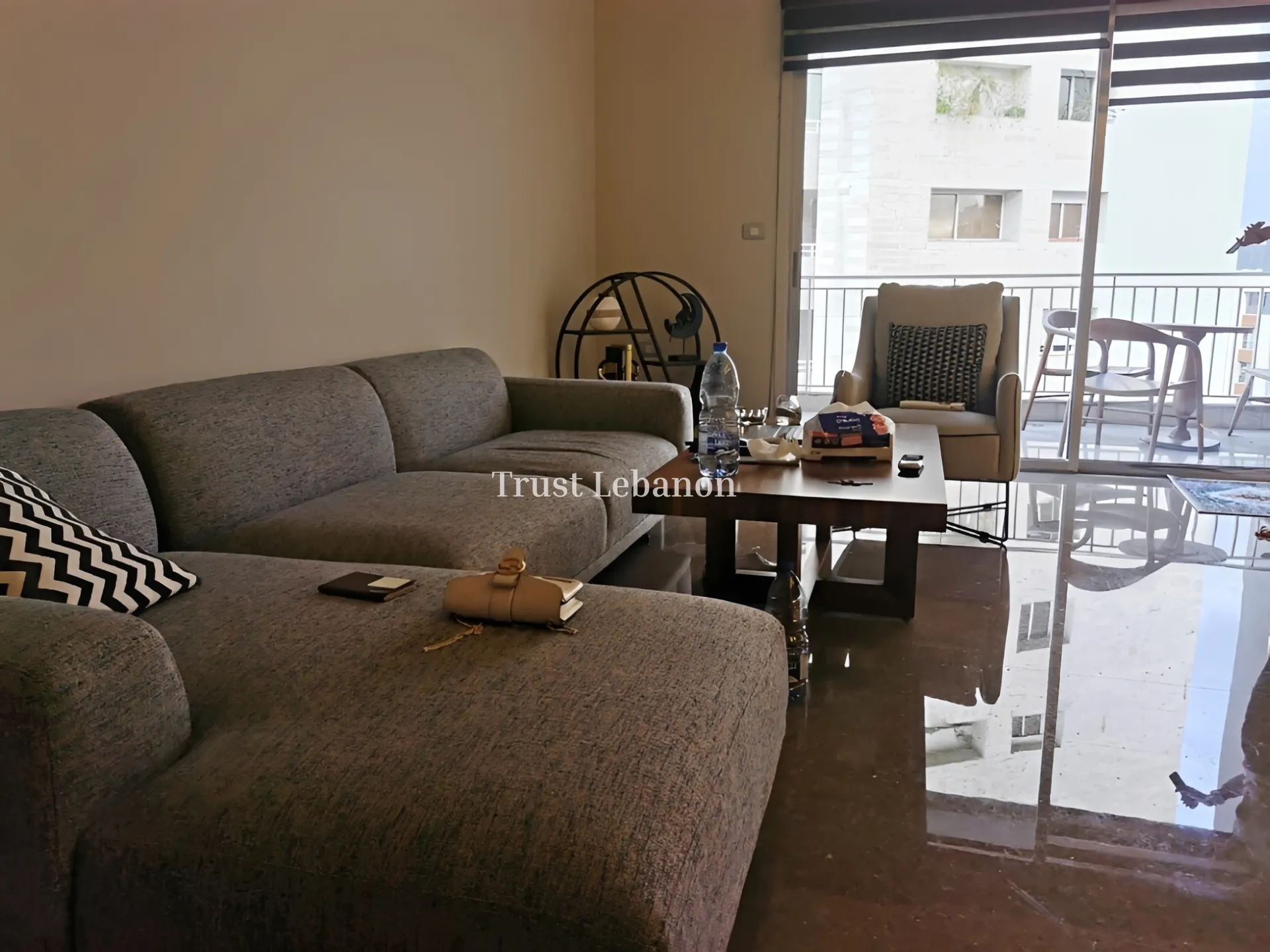 Apartment for rent in Achrafieh, Beirut, Lebanon - 3 bed, 3 bath