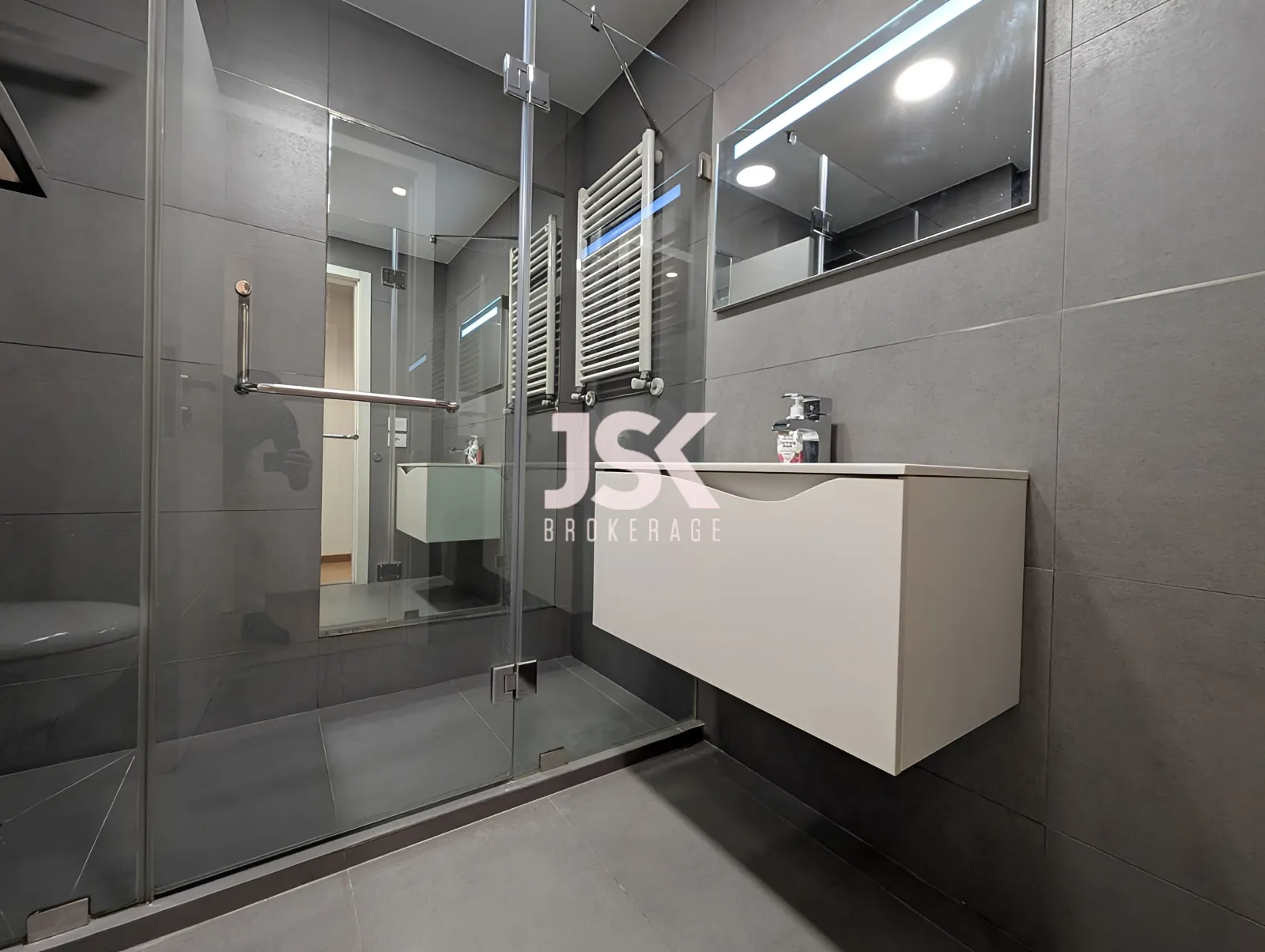 Apartment for Rent in Achrafieh