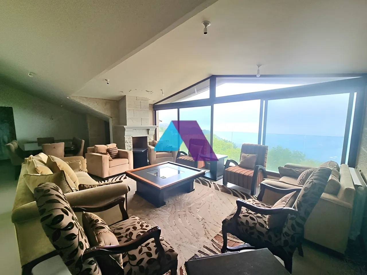 Villa for Sale in Saoufar - 10 bed, 10 bath