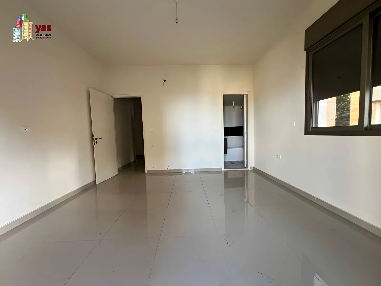 Apartment for Rent in Haret Sakhr