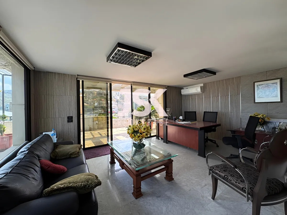 Commercial property for Sale in Mkalles, Lebanon