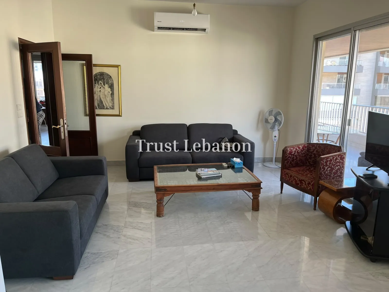 Apartment for rent in Sioufi, Beirut, Lebanon